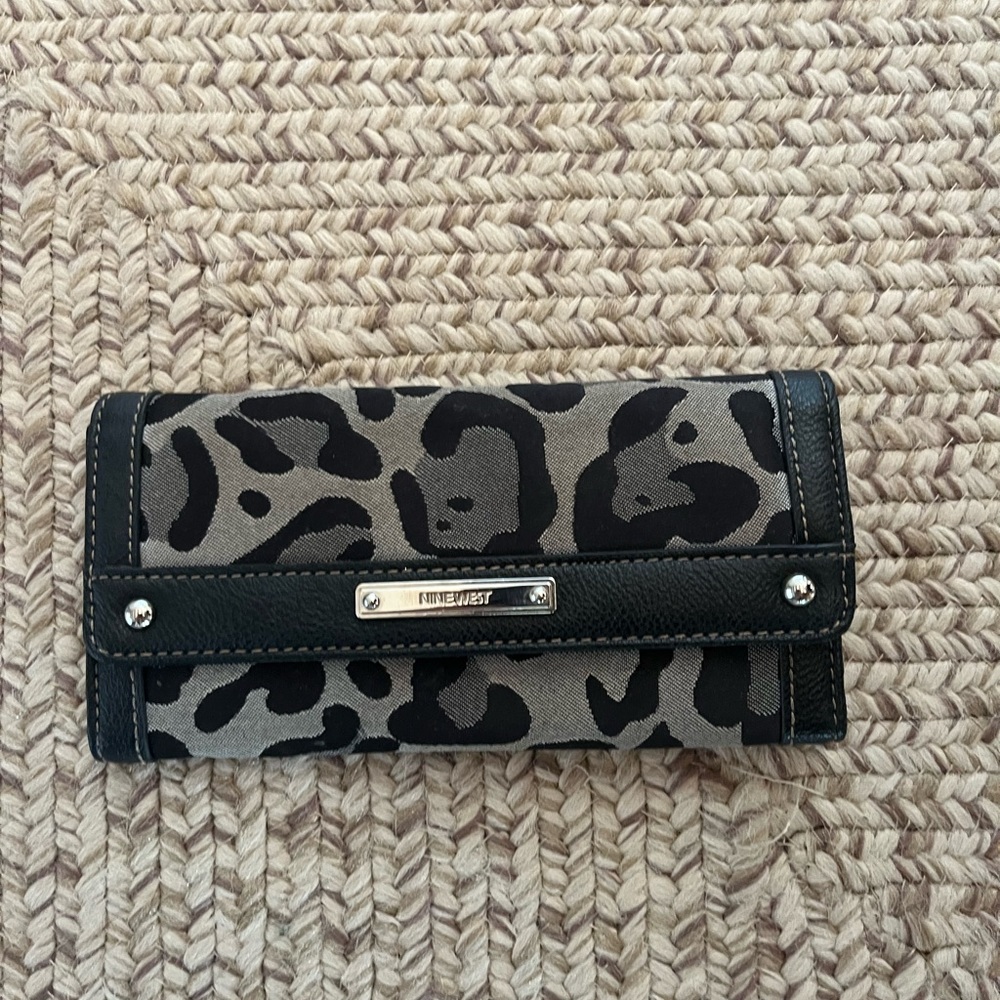 Nine West cheetah wallet
